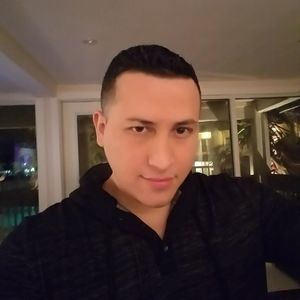 Meet your Posher, Alex